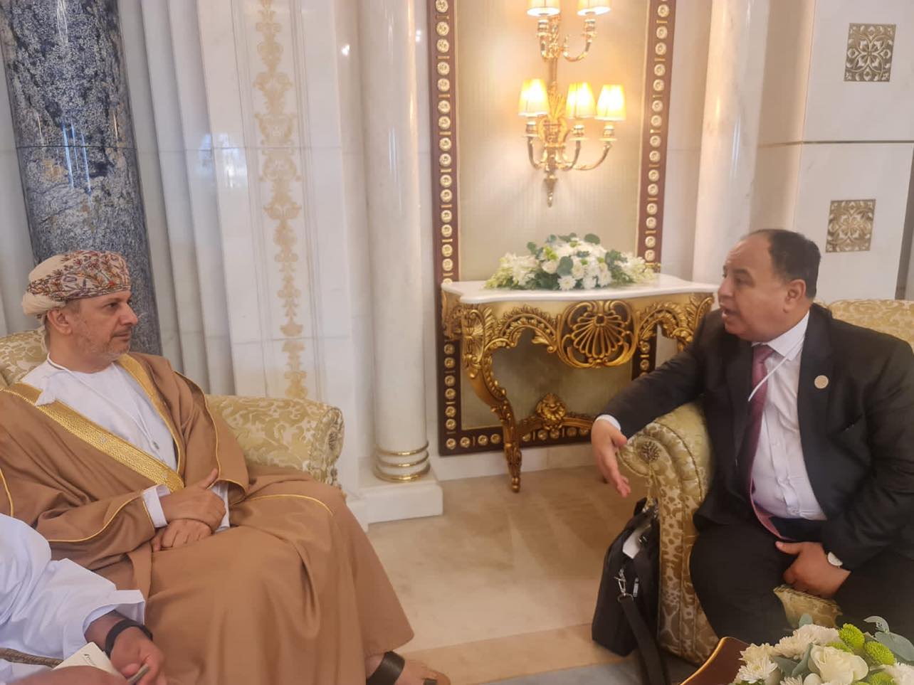 معيط وسلطان بن سالم الحبسي