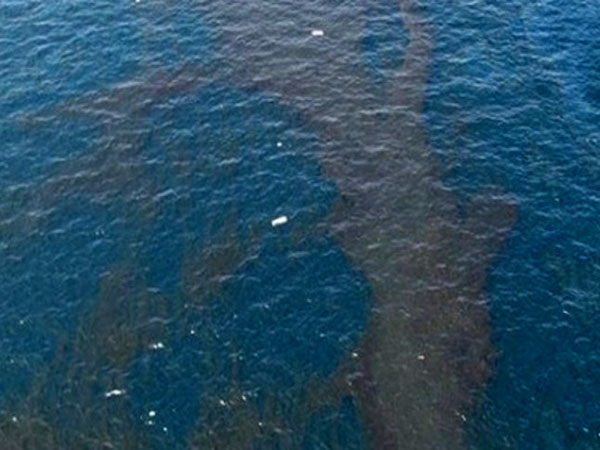 تلوث ماء البحر - أرشيفية