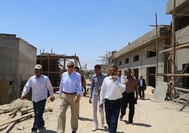 محافظ قنا يتفقد المشروعات الخدمية بمدن الوقف وأبو تشت ونجع حمادي