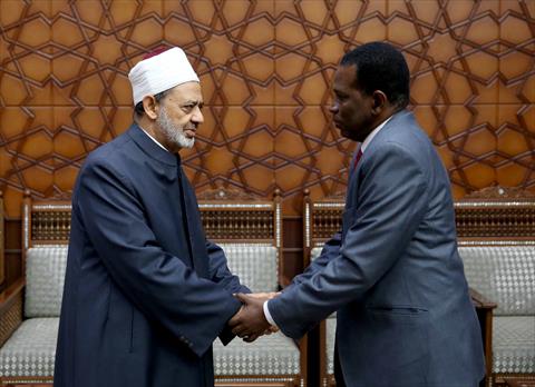 سفير تنزانيا بالقاهرة: للأزهر دور كبير في نشر صحيح الدين الإسلامي في أفريقيا