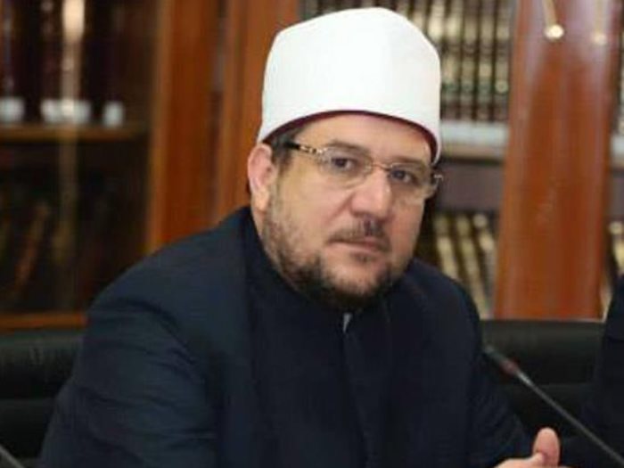 وزير الأوقاف يلغي تصريح الخطابة الخاص بالدكتور إمام رمضان - بوابة الشروق -  نسخة الموبايل