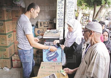 صرف تموين تصوير أحمد عبد اللطيف