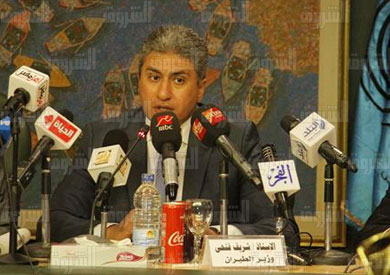 وزير الطيران بنقابة الصحفيين تصوير احمد عبد اللطيف