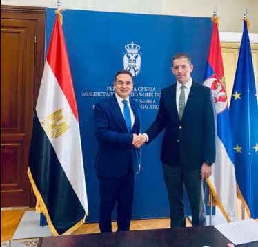 سفير مصر في بلجراد ييحث مع وزير خارجية صربيا تداعيات الحرب على غزة