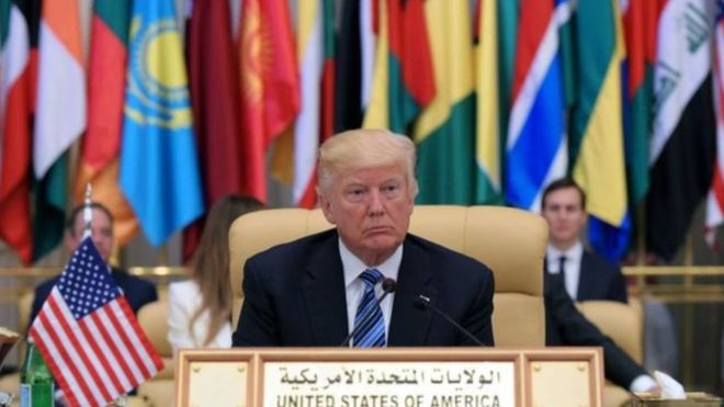 ترامب التقى شركات تطوير نووية لبحث إقامة مصانع ومفاعلات في السعودية