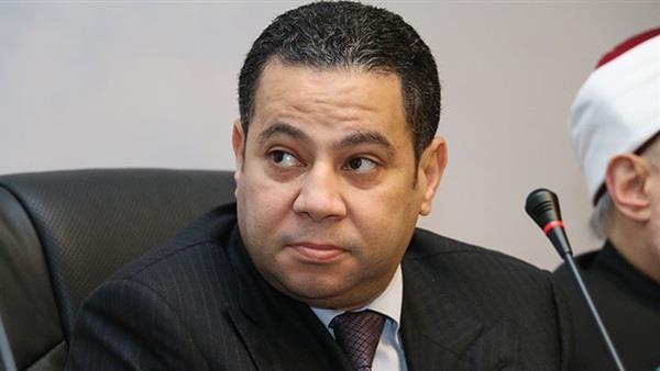 خالد بدوي -وزير قطاع الأعمال العام