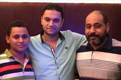 الطفل المختطف ووالده ورئيس مباحث قسم اول اسيوط