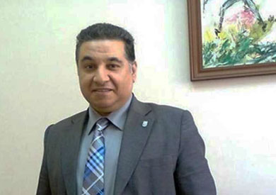 الدكتور يوسف راشد