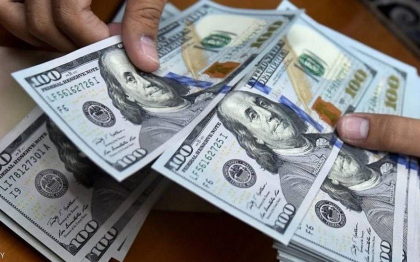 أسعار الدولار تواصل التراجع فى البنوك المصرية بمنتصف التعاملات