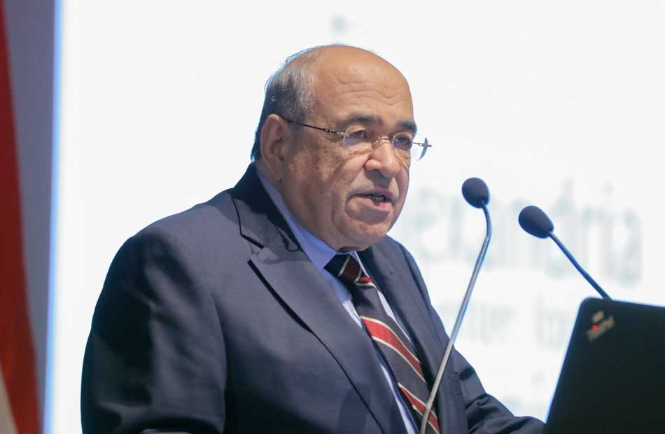 مصطفى الفقي