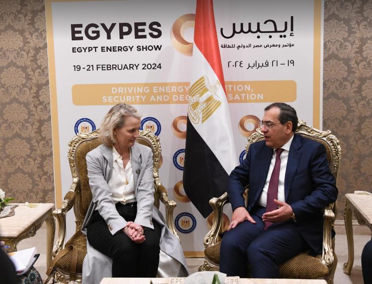 وزير البترول يبحث التعاون بين مصر والاتحاد الأوروبي في الانتقال الطاقي وخفض الانبعاثات
