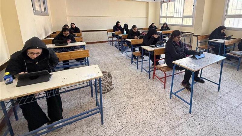 اليوم.. إعادة الامتحان العملي لمادة البرمجة لطلاب الصف الأول الثانوي في 8 محافظات 