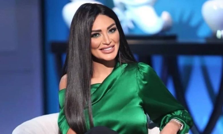 سالي عبدالسلام: الإعلام تقديم محتوى هادف وليس فرقعات.. واستقلت لظروف صحية 