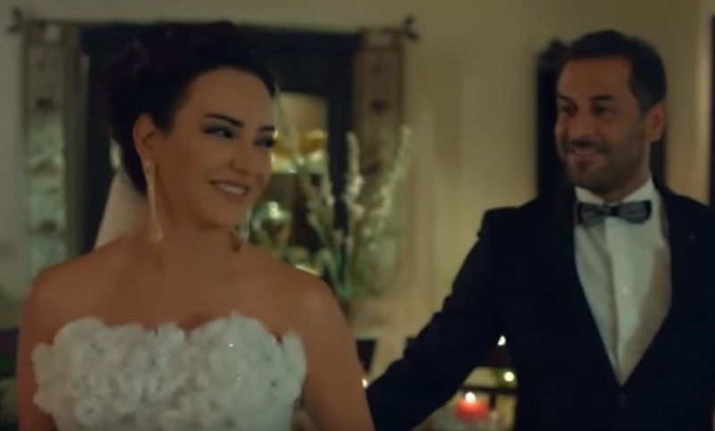 فيديو أمل عرفة تغني نظرة فابتسامة لعبد المنعم عمايري بوابة الشروق نسخة الموبايل