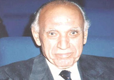 صلاح أبو سيف