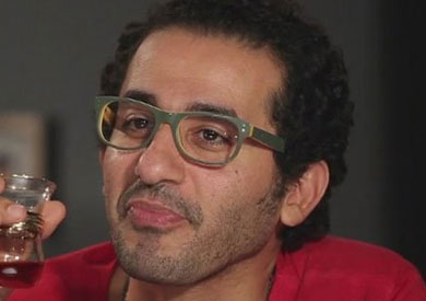 الفنان أحمد حلمي