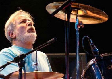 فنان الجاز العالمى يحيى خليل