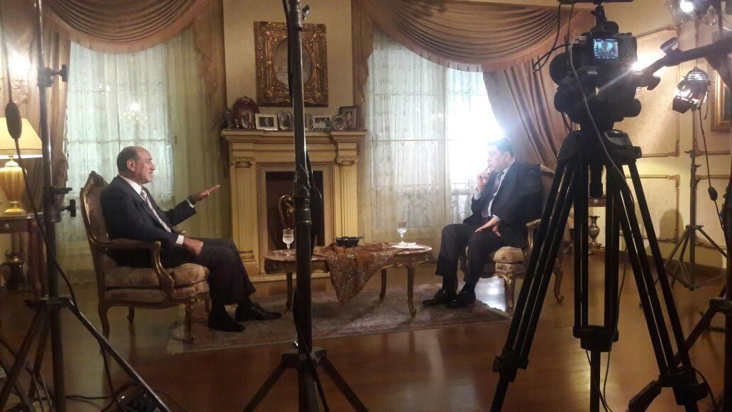 «المحور» توضح أزمة منع حلقة معتز الدمرداش مع هشام جنينة