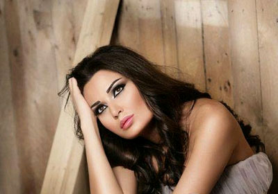 الفنانة سيرين عبد النور