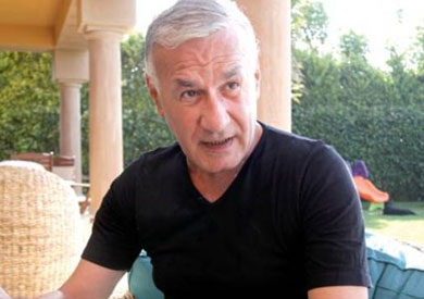 عزت ابو عوف