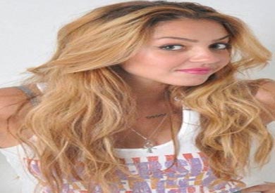 الفنانة الصاعدة يسرا وجيه