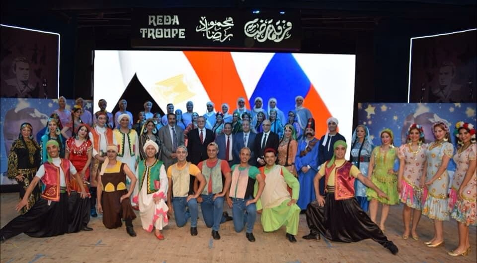 السفير الروسي يحضر ختام حفلات «فرقة رضا»