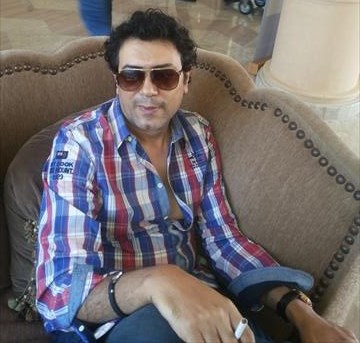 الفنان أحمد وفيق