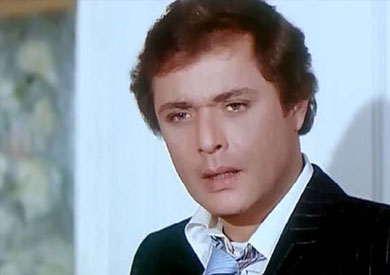 محمود عبدالعزيز
