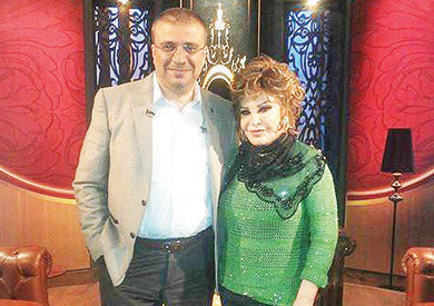 أسرار صفية العمرى مع واحد من الناس