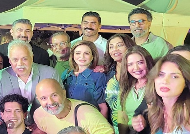 إلهام شاهين تنشر صورًا من اجتماع بنقابة المهن التمثيلية بحضور يحيى الفخراني وياسر جلال وأشرف زكي