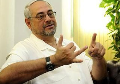 رجل الأعمال، الدكتور أحمد بهجت