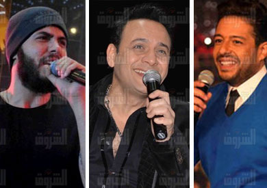 المولات تروج للبضاعة بأصوات المطربين