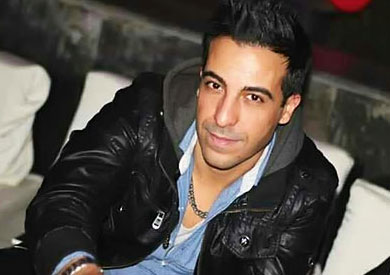 المطرب أيمن الرفاعي