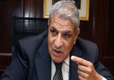 وزير الإسكان إبراهيم محلب-ارشيفية