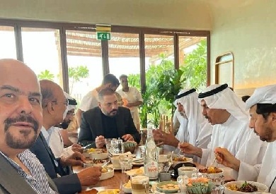 وزير التسامح الاماراتى يحتفى بزيارة رامي عياش