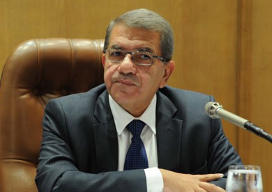 عمرو حلمى