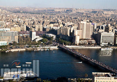 المصريون يتوجهون للاحتفال في ميدان التحرير بعد خلع النظام السابق    تصوير-محمود خالد