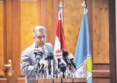 ممدوح الدماطى - وزير الاثار