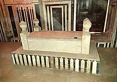 قبر خايـر بك بباب الوزير