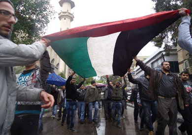 فعاليات فلسطينية تطالب بالتدخل لرفع الحصار عن مخيم «اليرموك»-ارشيفية