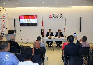 دكتور إبراهيم العسال يفند المشاهد التاريخية في مصر: السيدة نفيسة مدفونة بيقين.. ورأس الحسين والمشهد الزينبي لا يثبتان تاريخيًا 