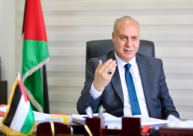 وزير الثقافة الفلسطيني