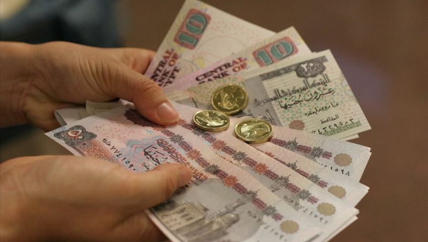 بلومبرج: خطوة غير مسبوقة لـ«مصر» بتحرير الجنيه