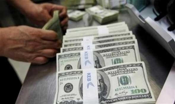 «الدولار» يسجل هدوءا نسبيا في بداية التعاملات اليوم