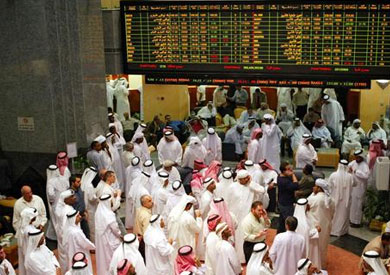 بورصة فى السعودية - أرشيفية