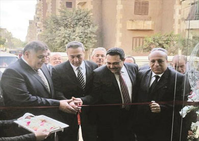 قيادات بنك مصر أثناء افتتاح الفرع الجديد
