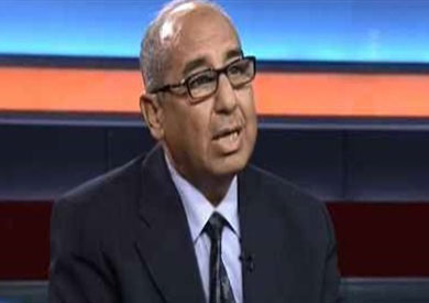 الدكتور علي عوف رئيس شعبة الأدوية باتحاد الغرف التجارية