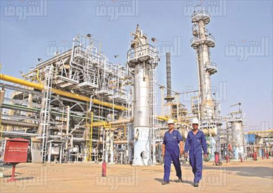 جولة معامل تكرير مسطرود تصوير فادي عزت