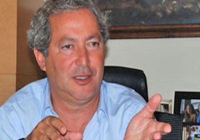 رئيس مجلس الإدارة التنفيذي للشركة سميح ساويرس