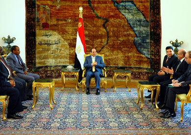 السيسي والوفد السوداني